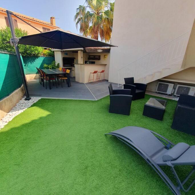 Joli Haut De Villa 3 Chambres Climatise Avec Jacuzzi Marignane Exteriör bild